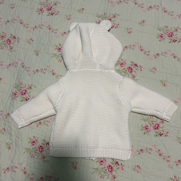 M&S ivory knit sweater size 0-3 months - Picture 5 of 5